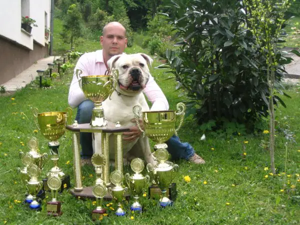 CH Herkul Tenesco Neraka